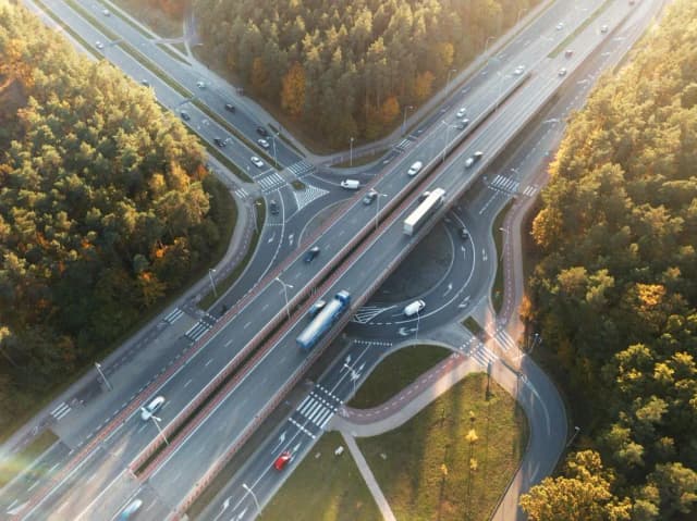 Czy autostrada A1 jest państwowa? Odkryj jej status i opłaty Czy autostrada A1 jest państwowa? Odkryj jej status i opłaty