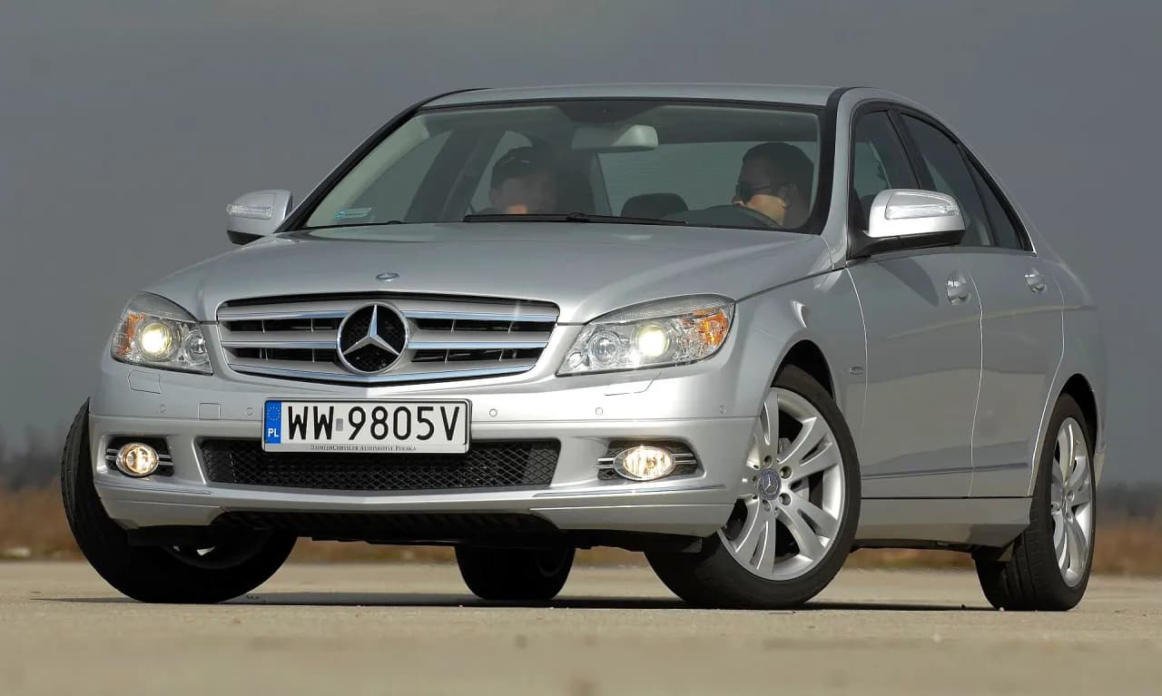 Mercedes C klasa W204 - które silniki oferują najlepsze osiągi? Mercedes C klasa W204 - które silniki oferują najlepsze osiągi?