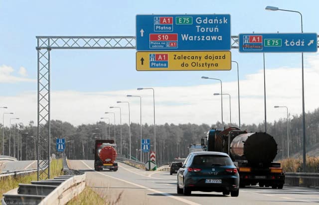Czy skuterem można jeździć po autostradzie? Sprawdź, zanim wyruszysz Czy skuterem można jeździć po autostradzie? Sprawdź, zanim wyruszysz